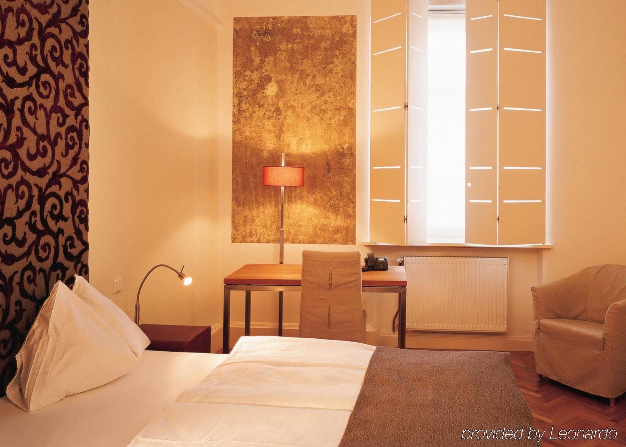 Hotel Weitzer