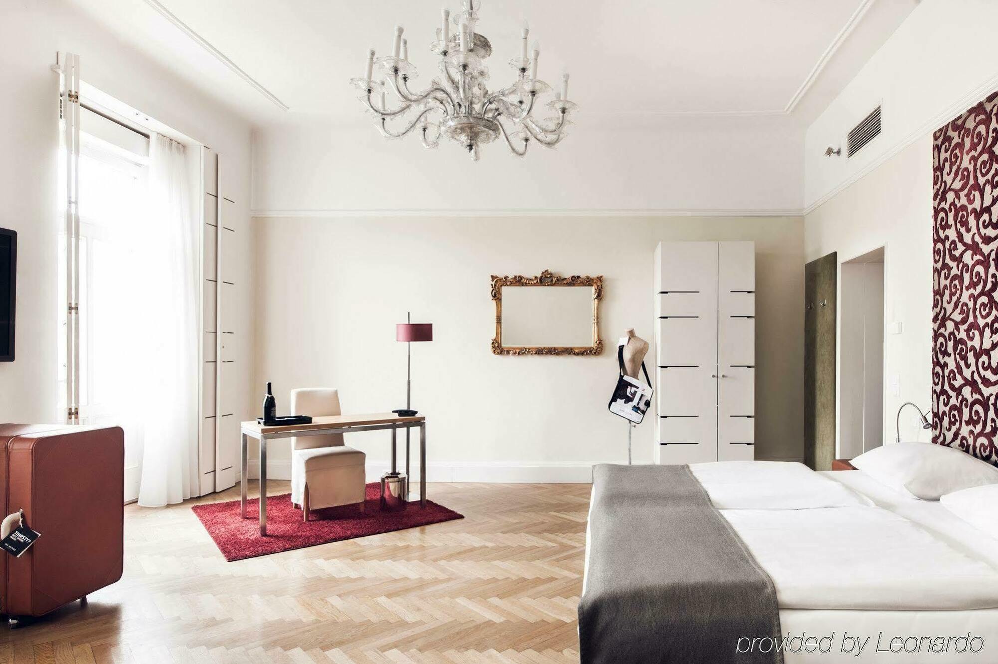 Weitzer Hotel 4*
